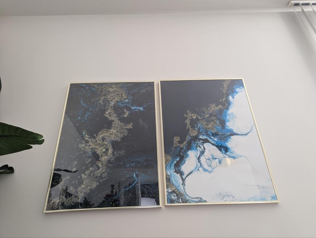 2 kaders 50X70 goudkleur frames met prints Desenio, Ophalen