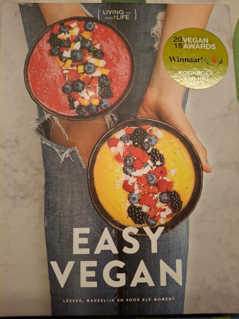 Living the green life - Easy vegan, Boeken, Kookboeken, Ophalen of Verzenden, Living the green life