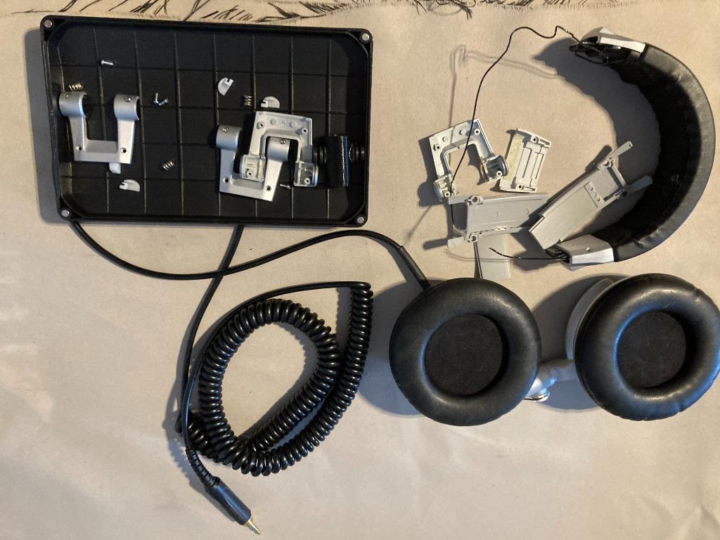 Pièces pour Sony MDR-V700, Enlèvement ou Envoi, Ne fonctionne pas, Circum-aural, Sony