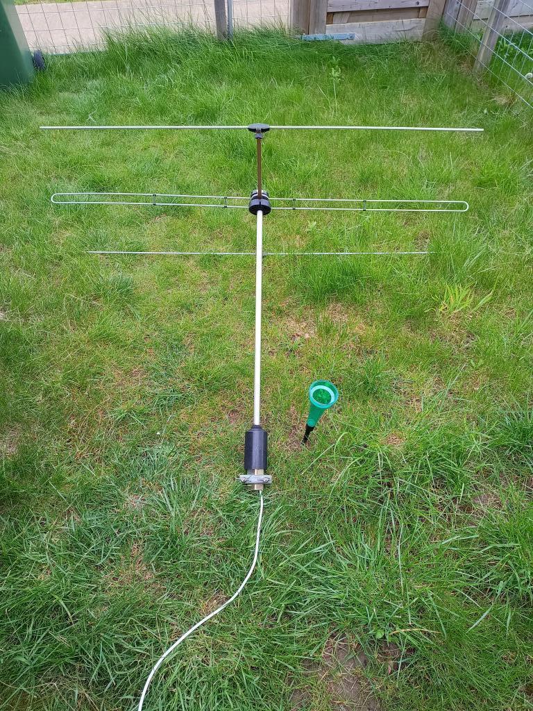 FM antenne, polarisatie H, Kathrein, Telecommunicatie, Ophalen of Verzenden, Gebruikt, Antenne