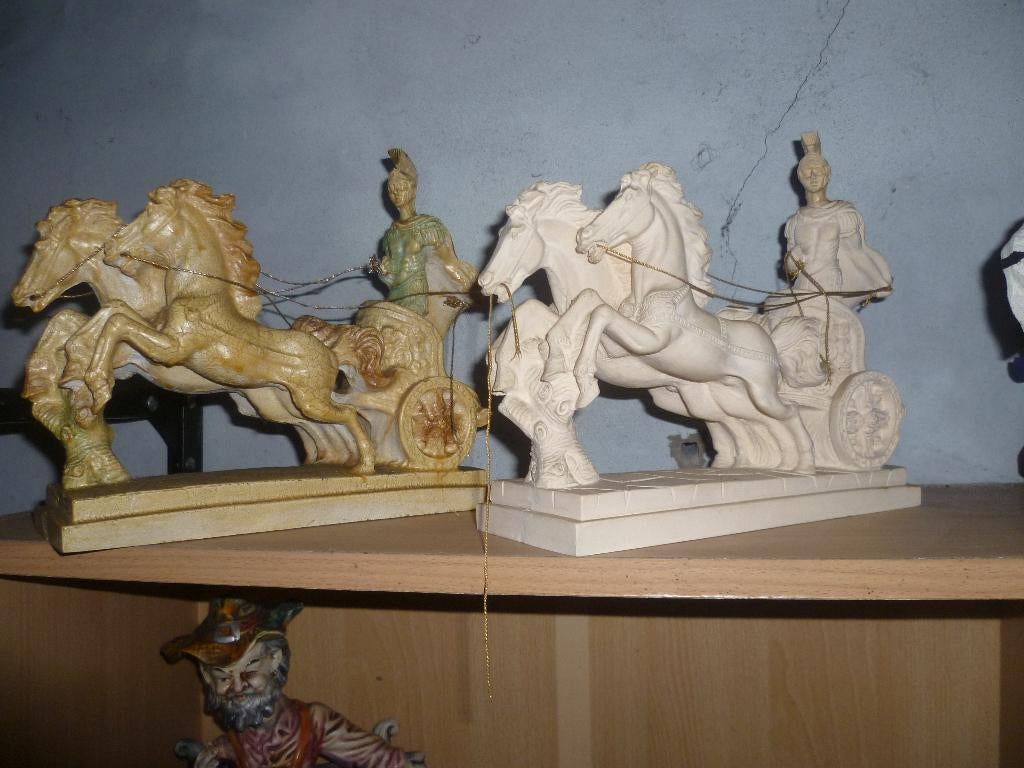 2 BEELDEN ROMEINSE RIDDERS, Ophalen