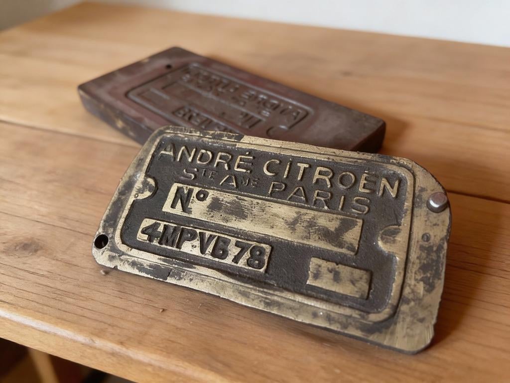 Citroen Traction Avant - matrice plaque moteur