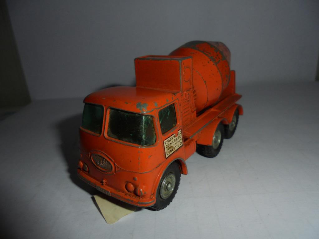 E.R.F. READY MIX MATCHBOX, Enlèvement ou Envoi, Utilisé, Bus ou Camion, Matchbox