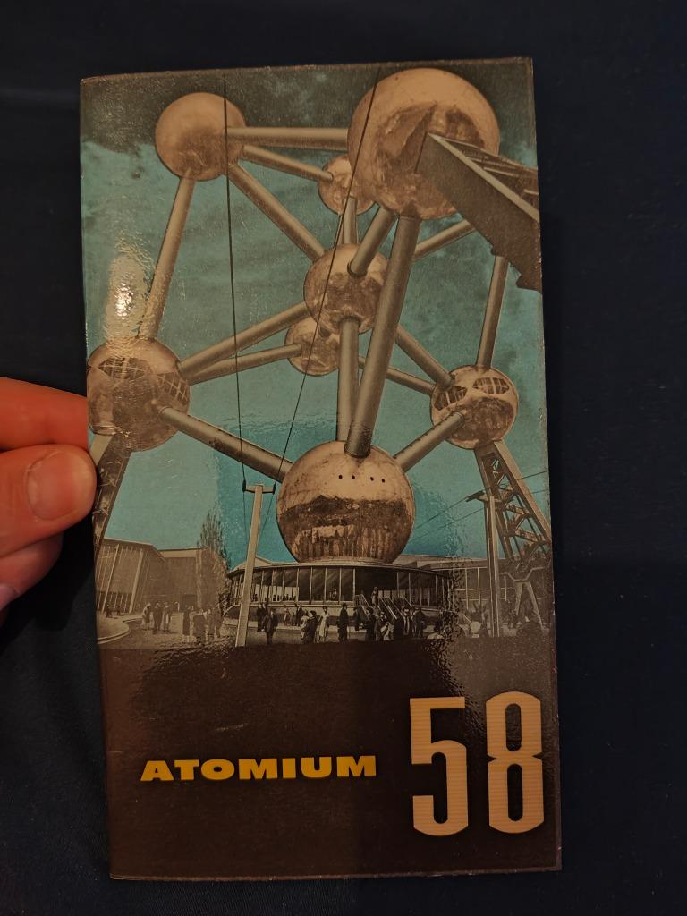 brochure Exposition Universelles de Bruxelles 1958 bon état, Boeken, Auto's | Folders en Tijdschriften, Zo goed als nieuw, Ophalen of Verzenden