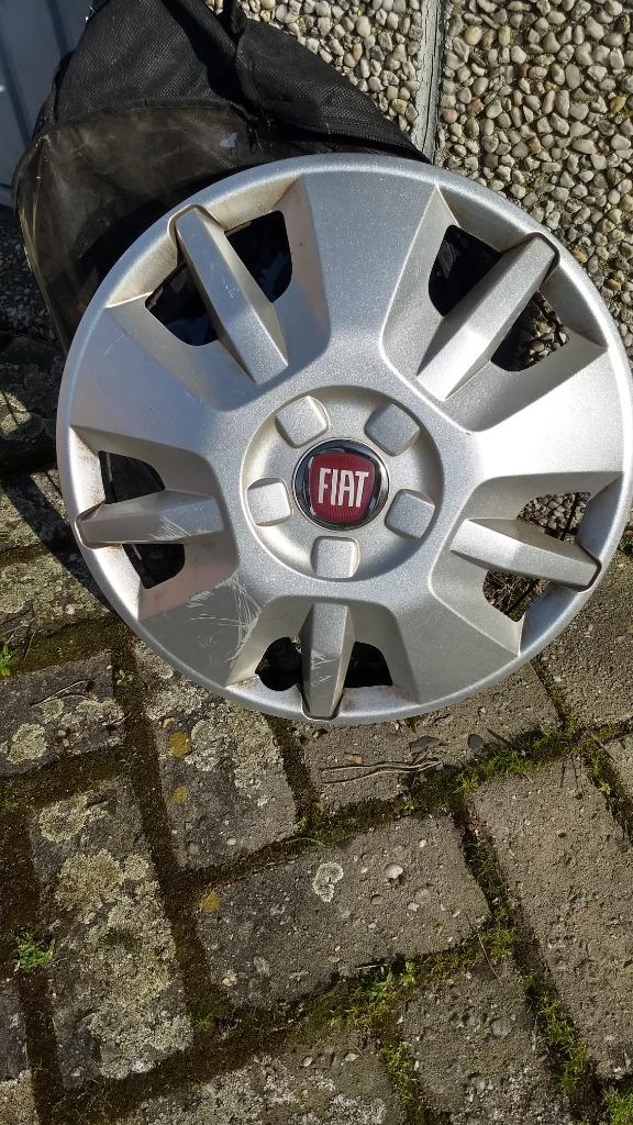 FIAT wieldop, Ophalen, 15 inch, Velg(en), Bestelwagen