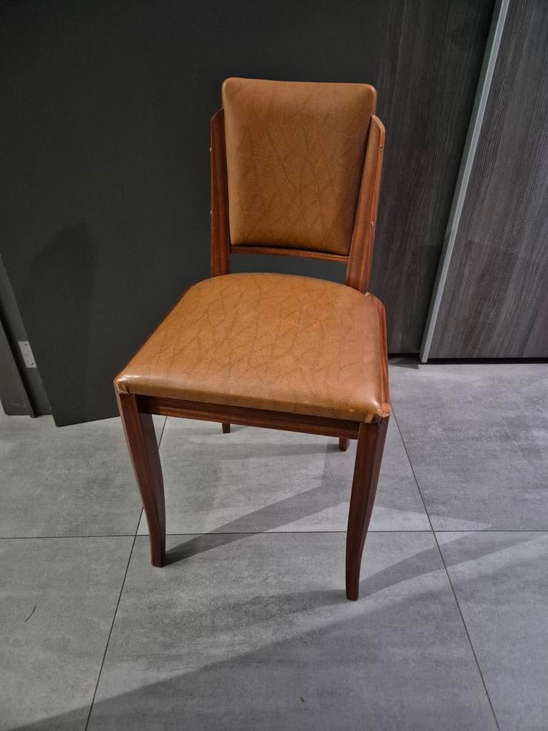 Ancienne chaise, Enlèvement, Bois