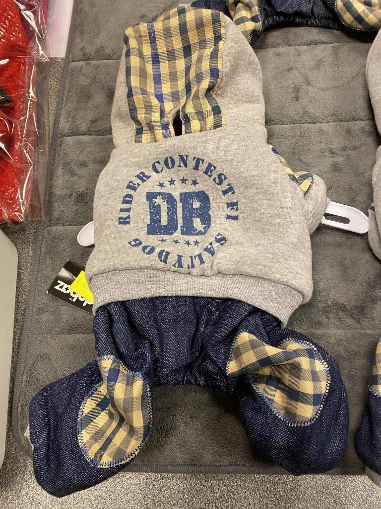 Lekker warm pakje van het merk Dobaz, Dieren en Toebehoren, Hondenkleding, Nieuw, Hondenkostuum, Ophalen of Verzenden
