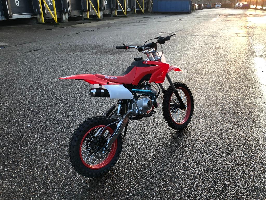 Crosser actie 125cc 4 takt 17/14 inch div. kleuren, Fietsen en Brommers, Xtreme, Nieuw, Dirtbike, 125 cc