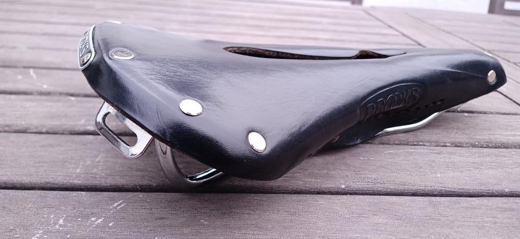 Selle vélo Brooks, enlèvement à Eghezée ou Oupeye, Fietsen en Brommers, Fietsonderdelen, Zo goed als nieuw, Zadel, Ophalen