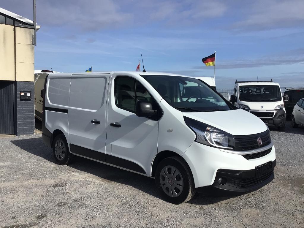 fiat talento 20dti 125pk 2020 37000km full/option 17950e ex, Auto's, Bestelwagens en Lichte vracht, Voorwielaandrijving, Stof