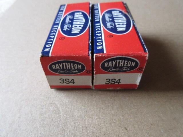 Lot de 2 lampes radio 3S4 neuves de marque Raytheon, Antiquités & Art, Enlèvement ou Envoi