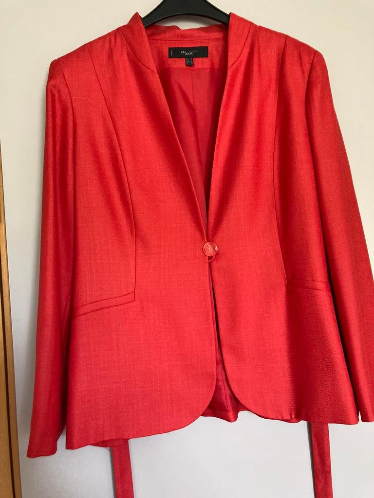 Gilet rouge taille 46 Un Jour Ailleurs, Enlèvement ou Envoi, Un Jour Ailleurs, Comme neuf, Manteau