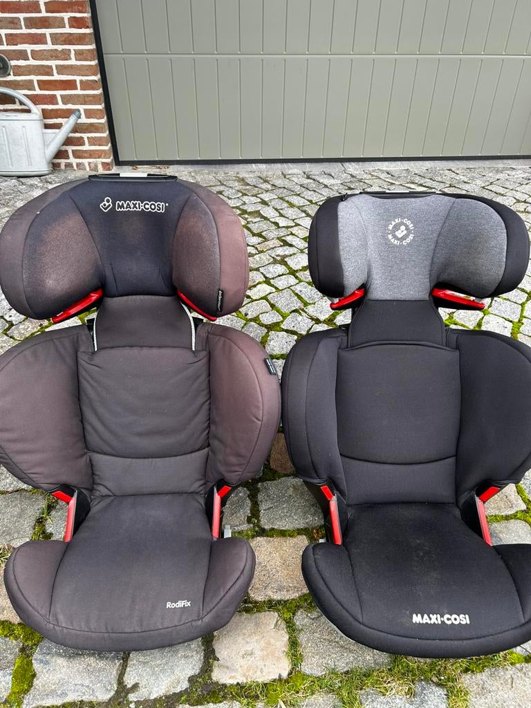 2x maxi cosi rodifix autostoel (9-36kg)3.5j-12j, Ophalen, Zo goed als nieuw, Isofix