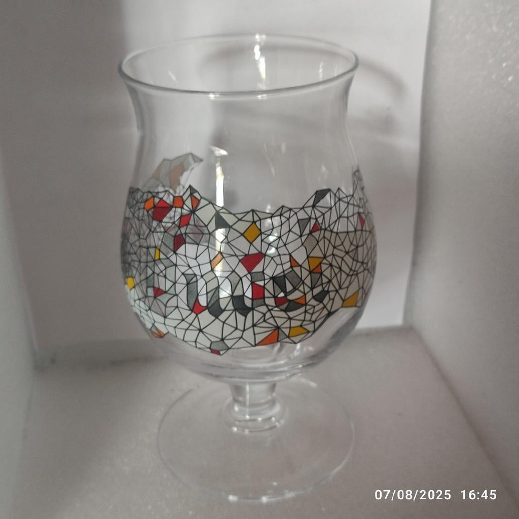 Un verre collector DUVEL ., Enlèvement ou Envoi, Comme neuf, Verre ou Verres, Duvel