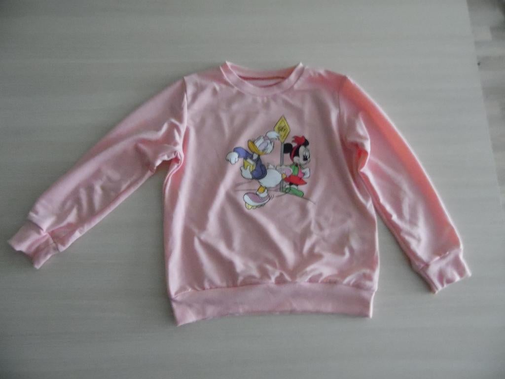 SWEAT     DAISY    MINNIE    DISNEY   NEUF, Enfants & Bébés, Vêtements enfant | Taille 122, Enlèvement ou Envoi, Pull ou Veste