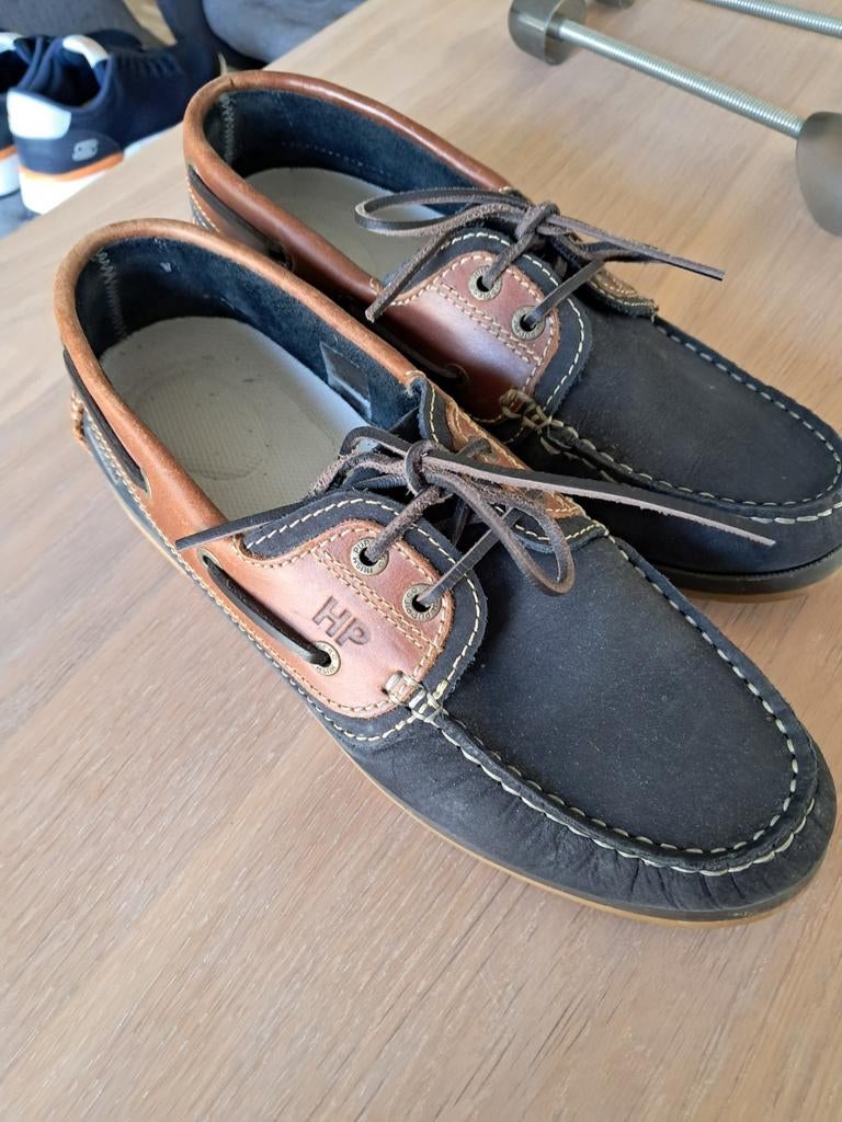 Chaussures bateaux Hush Puppies P40, Enlèvement, Comme neuf