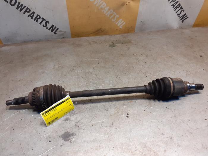 Arbre de transmission avant gauche d'un Suzuki Alto, -, 3 mois de garantie, Utilisé, -
