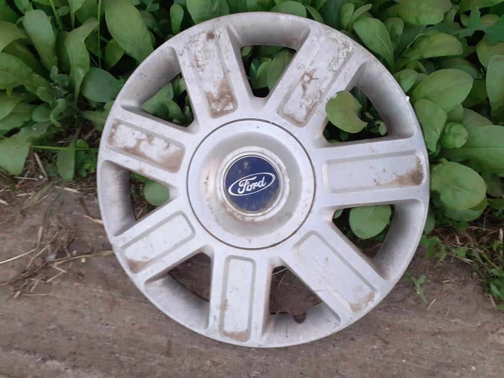 Wieldop Ford, Auto-onderdelen, Ophalen