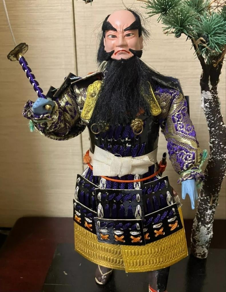 Musha samoeraipoppen 26 cm, Antiek en Kunst, Ophalen of Verzenden