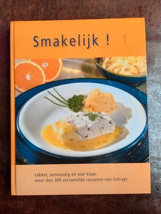 Kookboek Colruyt Smakelijk 1, Ophalen of Verzenden, Zo goed als nieuw, Hoofdgerechten