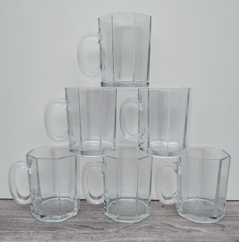 6 achthoekige glazen met handvat (bekers), Ophalen of Verzenden, Gebruikt, Bierglas