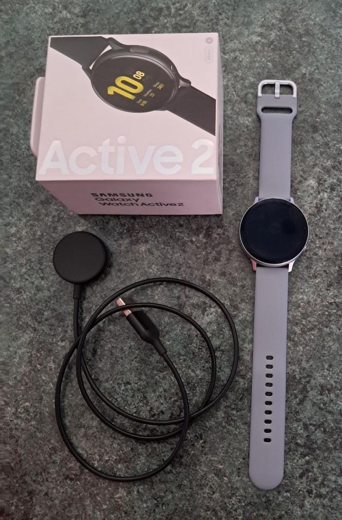 Samsung Galaxy Watch Active 2 supergrijze smartwatch, Handtassen en Accessoires, Smartwatches, Ophalen of Verzenden, GPS, Android