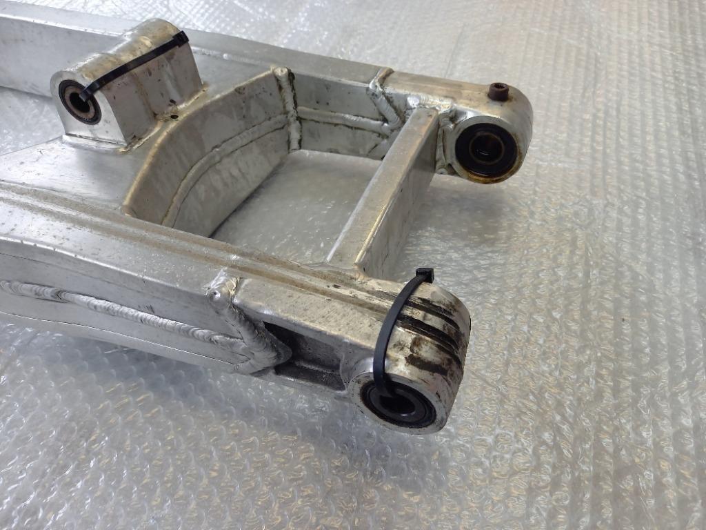 BRAS OSCILLANT DUCATI PASO 750-906, Motos, Enlèvement ou Envoi