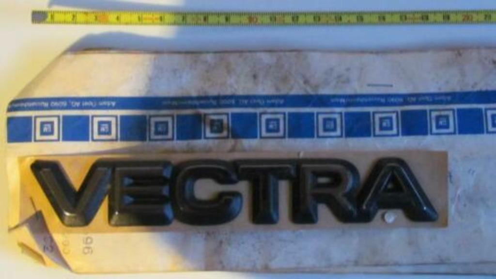 Naamplaatjes OPEL Vectra GL emblemen - NOS, Auto diversen, Autostickers, Ophalen of Verzenden