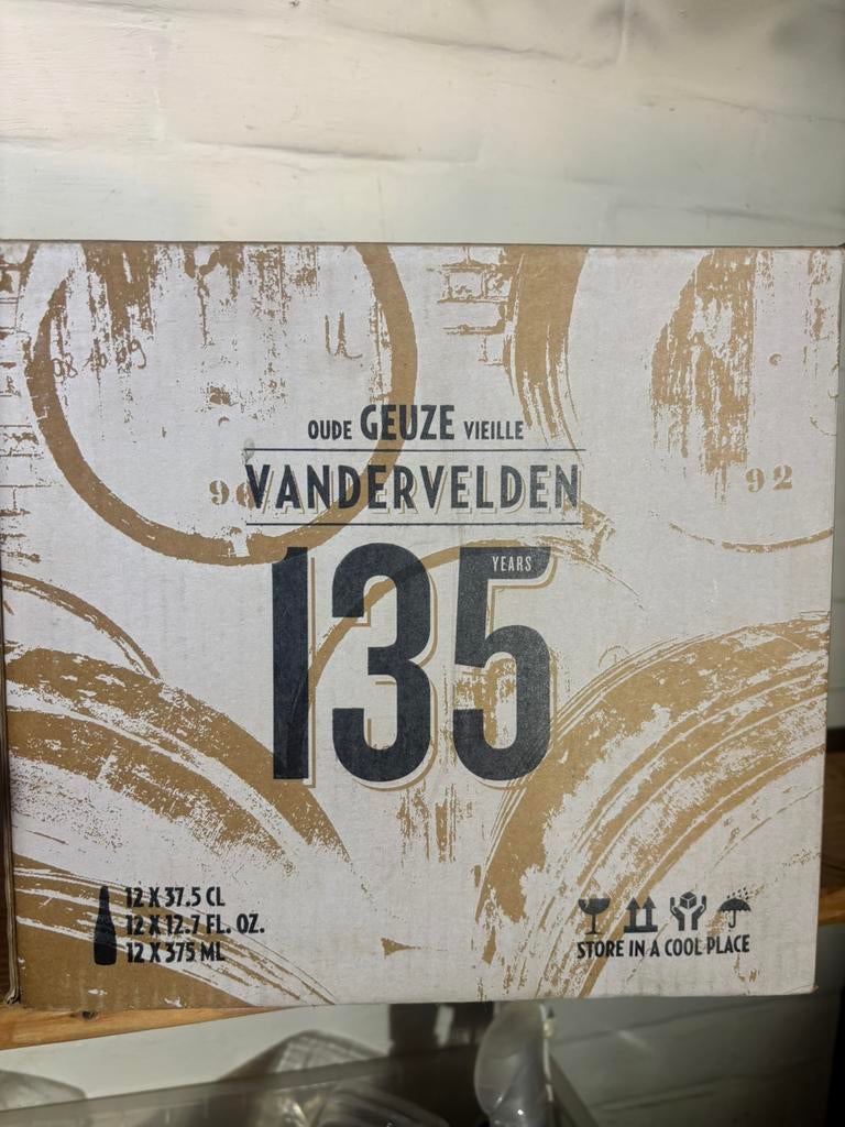12 bouteilles de Vandervelden 135 Oude Geuze, Enlèvement, Comme neuf, Bouteille(s)