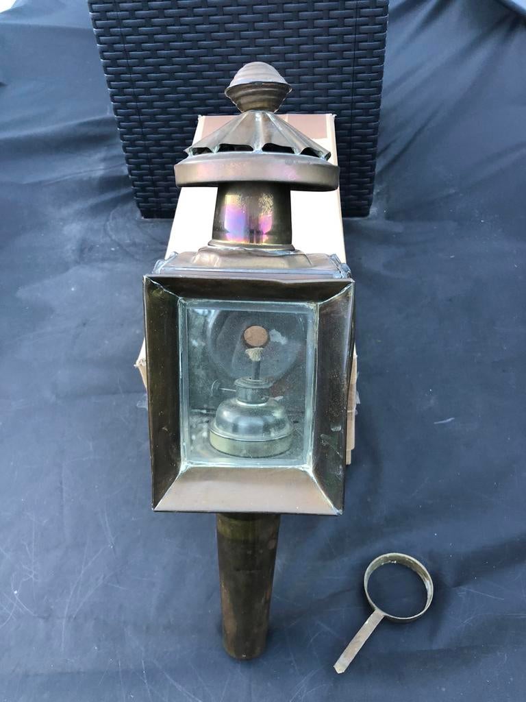 lanterne lampe à pétrole India calèche fiacre