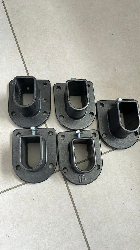 Lot de 5 socles platines Bekafor betafence Neuf, Jardin & Terrasse, Neuf