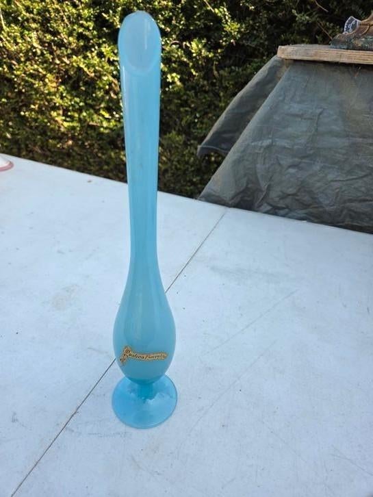 Ancien vase en opaline., Enlèvement ou Envoi