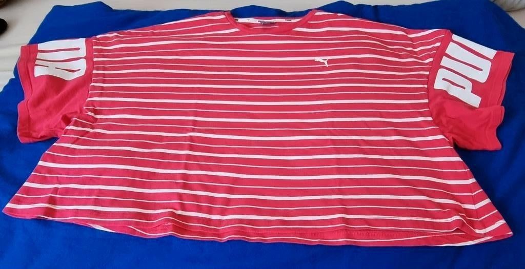 Nieuw en ongedragen kort sport T-shirt van het merk Puma. Ma, Maat 42/44 (L), Nieuw, Ophalen of Verzenden, Korte mouw