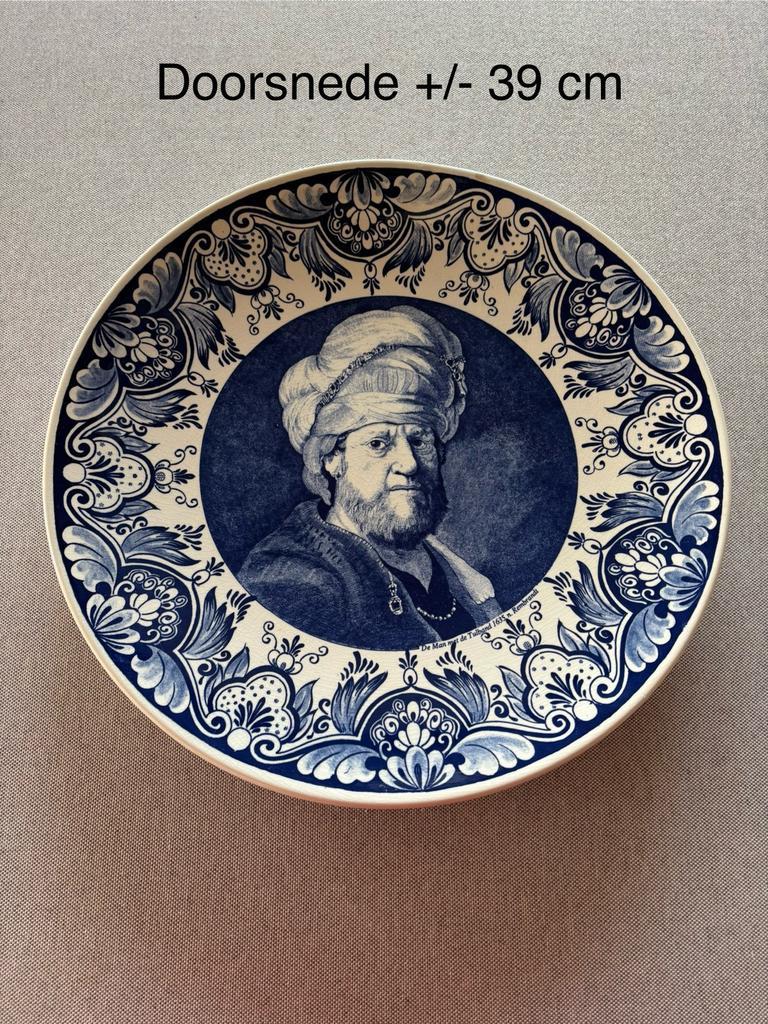 Delfts blauw bord ‘De man met de tulband 1635 n. Rembrandt’, Antiek en Kunst, Ophalen