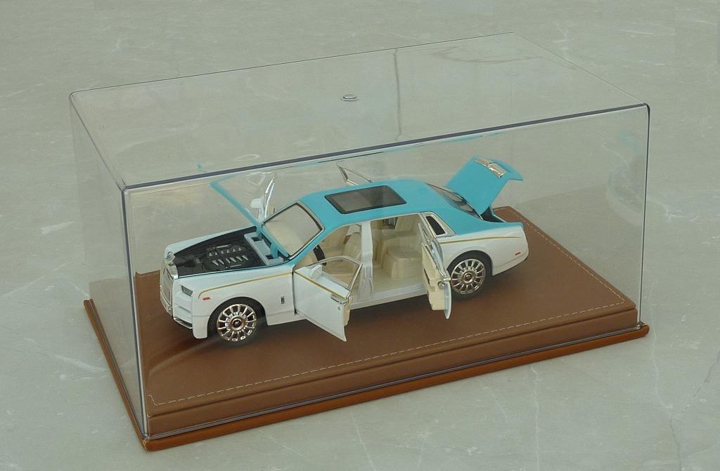 2017 Rolls Royce Phantom VIII EWB (2-tone color) schaal 1/24, Enlèvement ou Envoi, Neuf, Voiture, Autres marques