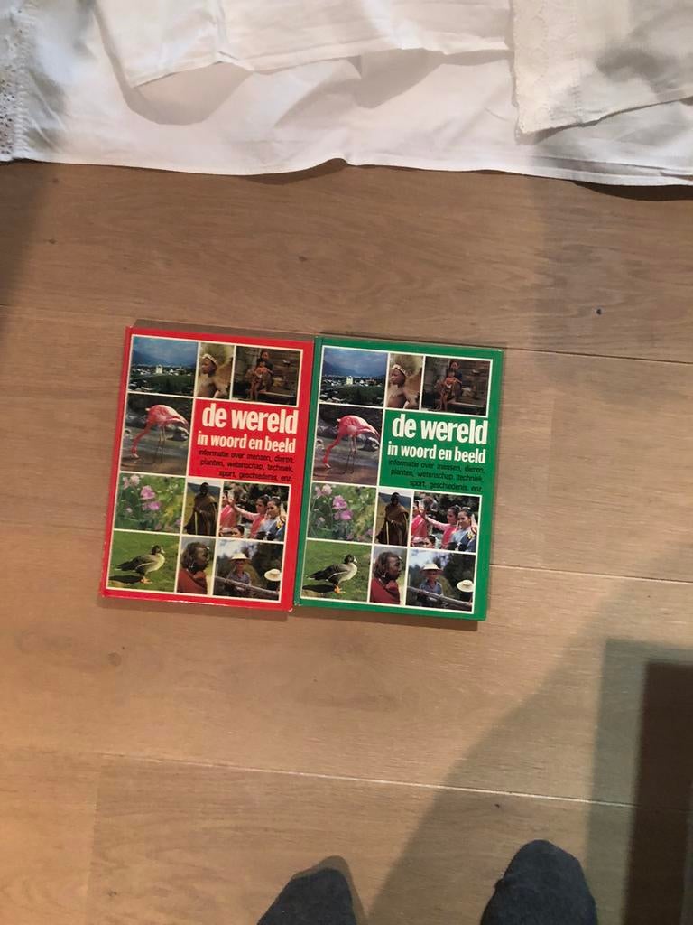 Twee boeken de wereld in beeld samen 10euro, Ophalen of Verzenden, Zo goed als nieuw