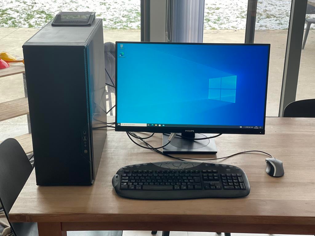 Windows PC met muis en toetsenbord, Computers en Software, Ophalen, 8 GB, Refurbished, 512 GB