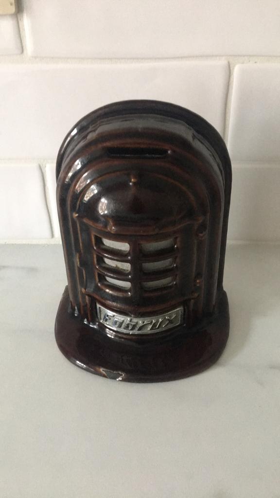 Spaarpot Fobrux, Ophalen of Verzenden, Gebruikt, Overige materialen, Overige thema's