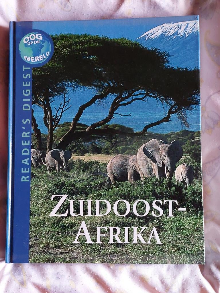 Zuidoost Afrika en Zuidoost Azie, Ophalen of Verzenden, Zo goed als nieuw