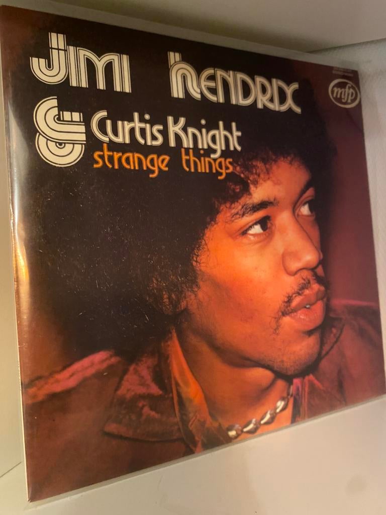 Jimi Hendrix & Curtis Knight – Strange Things, Envoi, Utilisé