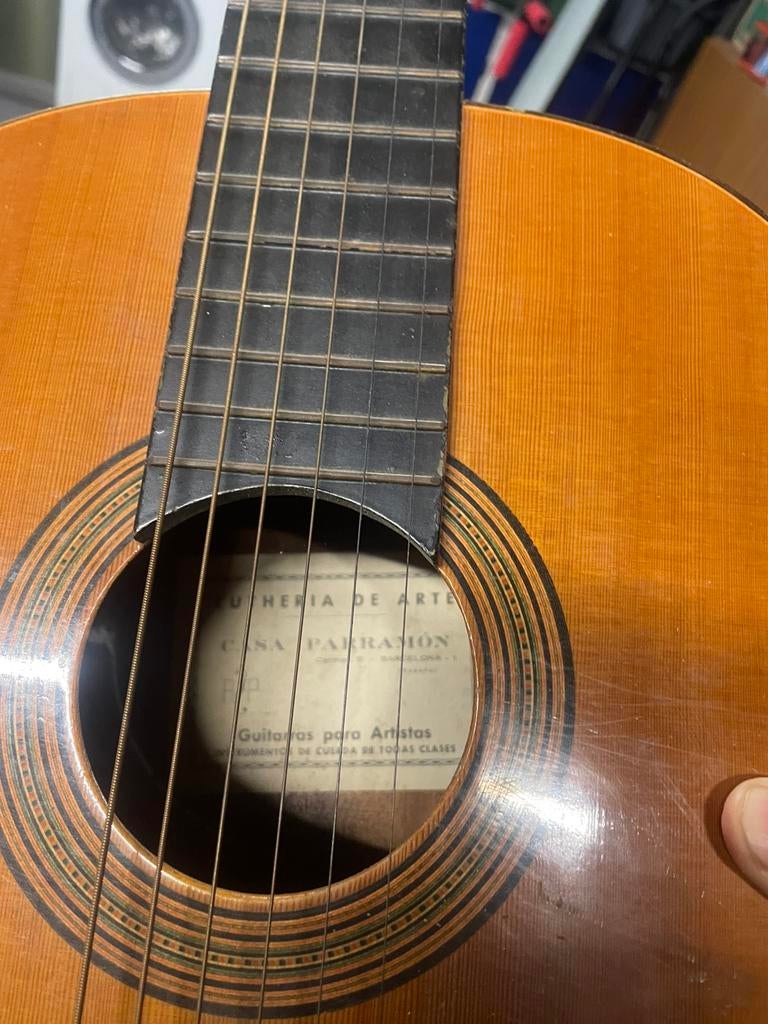 Gitaar casa parramon, Muziek en Instrumenten, Snaarinstrumenten | Gitaren | Akoestisch, Ophalen, Gebruikt