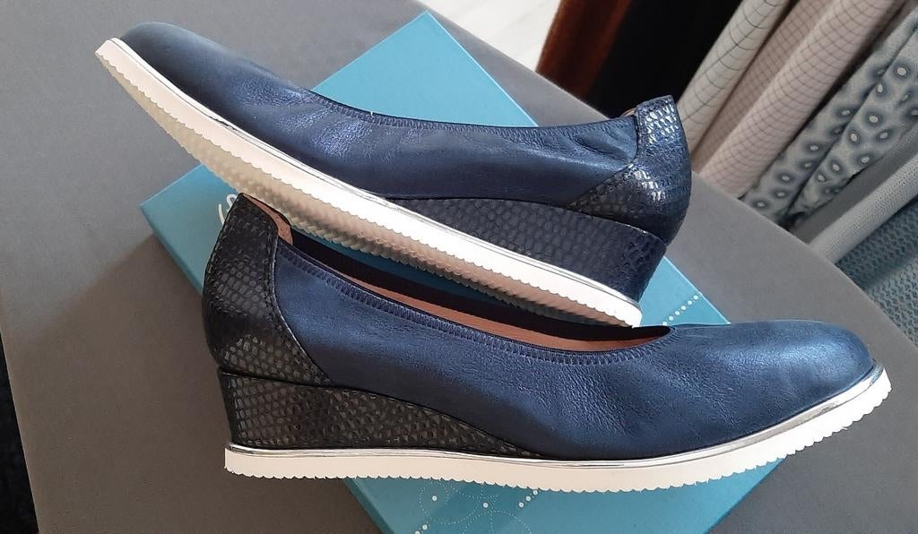 Blauwe damesschoenen Softwaves - maat 42  - nieuw, Kleding | Dames, Schoenen, Ophalen of Verzenden, Nieuw