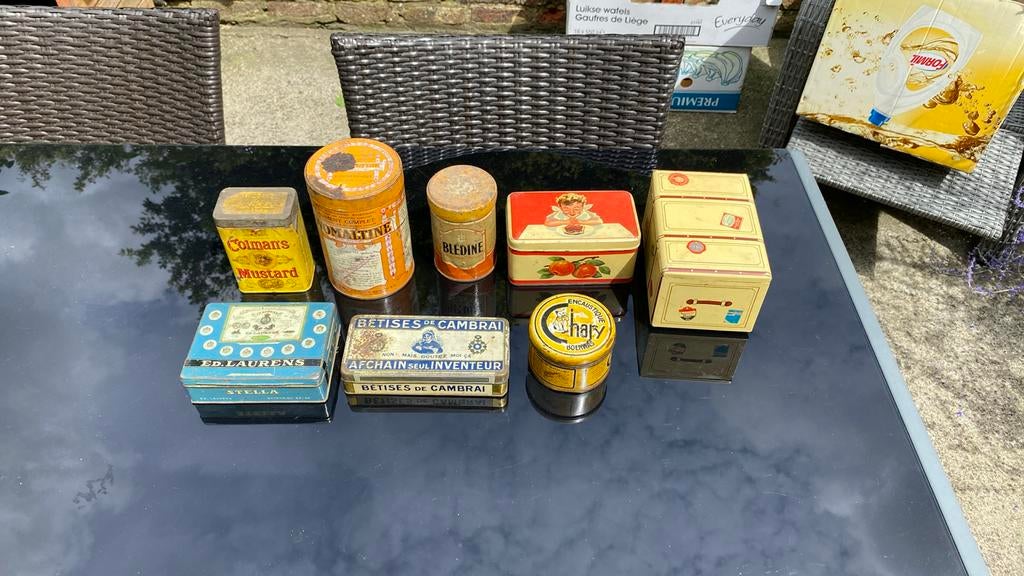 Lot 8 boîtes anciennes, Comme neuf