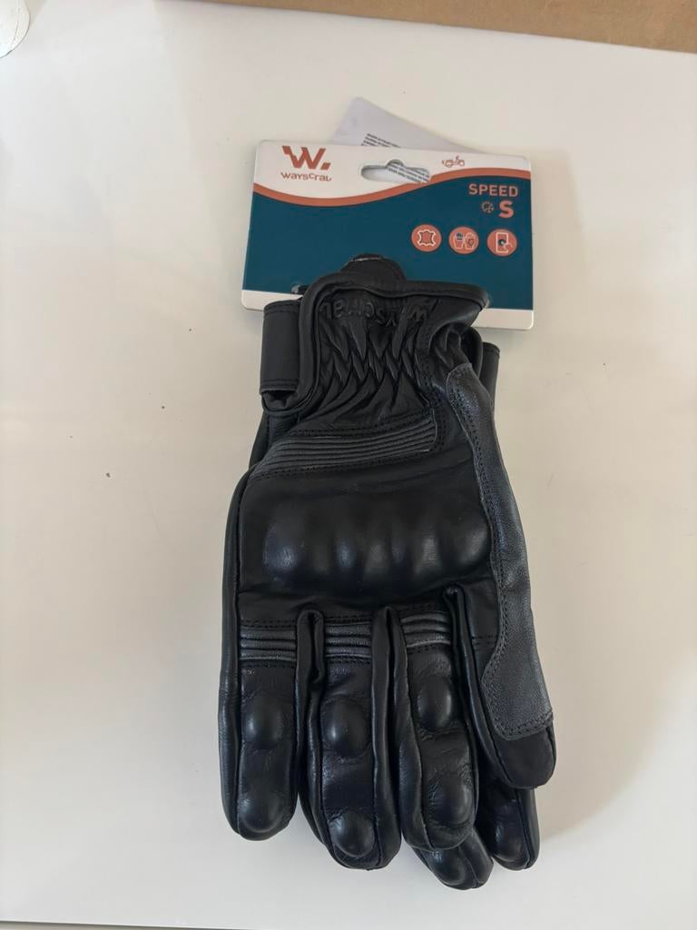 Paire de gant en cuir moto mi saison de la marque Wayscral, Motoren, Kleding | Motorkleding, Handschoenen, Heren, Nieuw met kaartje