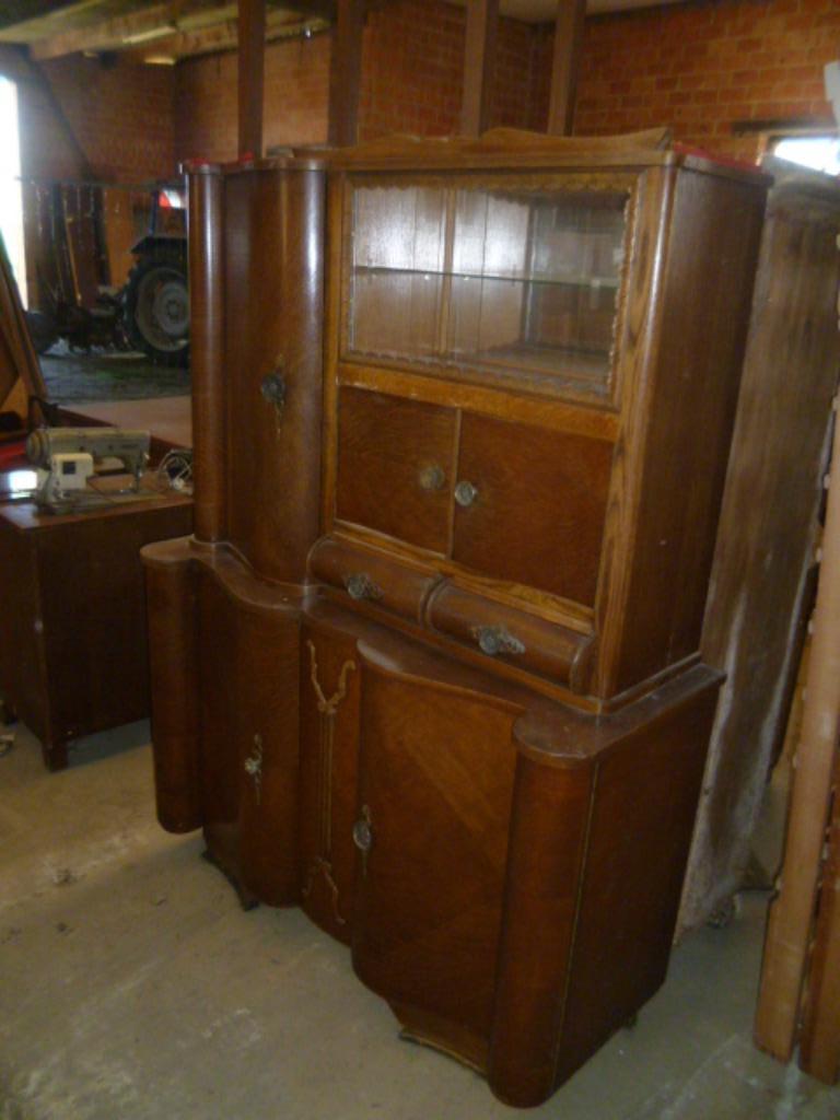 GRATIS RETRO BUFFET, Enlèvement