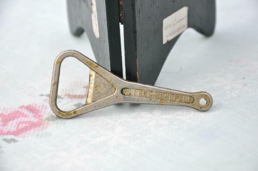 §  decapsuleur publicitaire en metal villers monopole, Collections, Marques & Objets publicitaires, Enlèvement ou Envoi, Utilisé