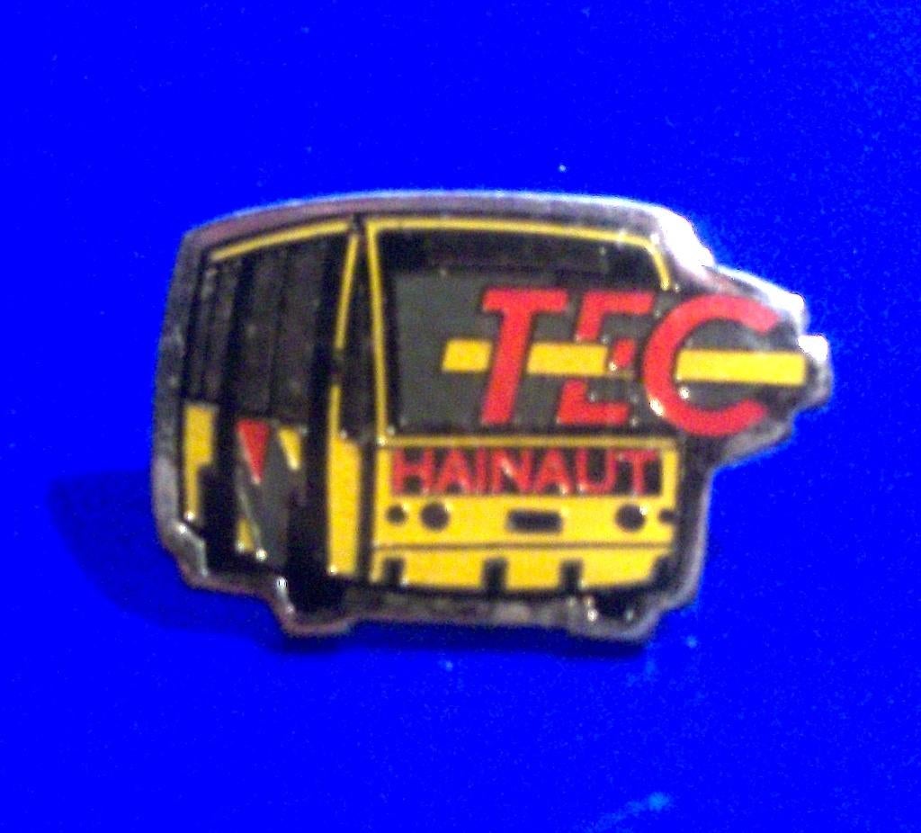 Pin's TEC Hainaut - Bus Vanhool, Enlèvement ou Envoi, Comme neuf, Bus ou Métro, Carte ou Gravure