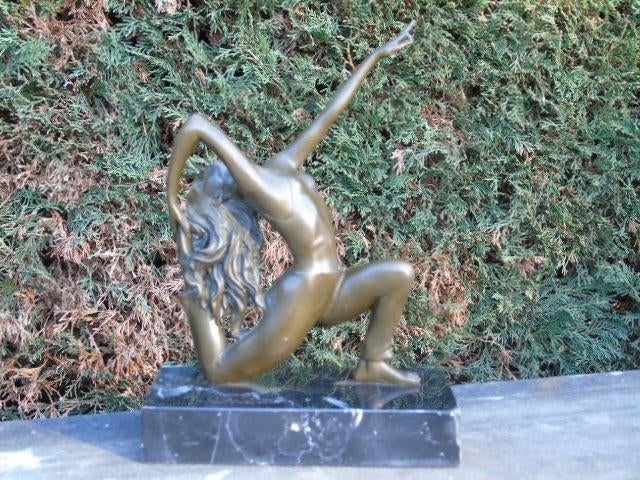 statue d une gymnase en bronze sur marbre signé, Antiquités & Art, Antiquités | Bronze & Cuivre, Bronze, Enlèvement ou Envoi