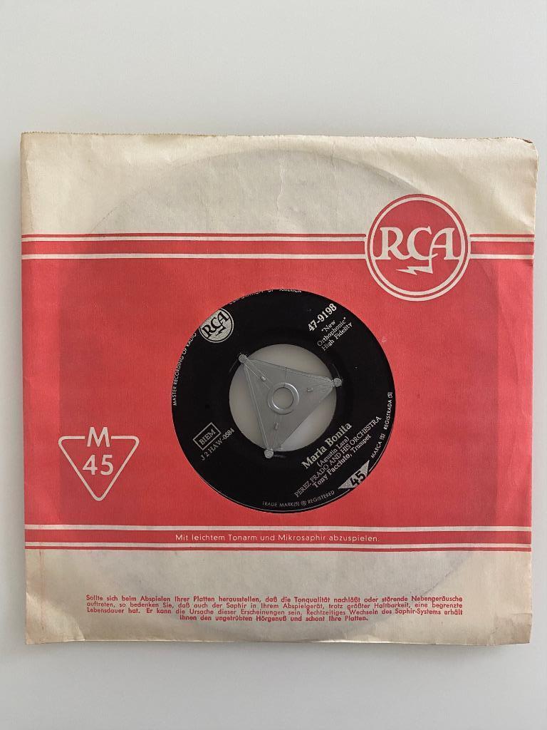45 RPM Perez Prado And His Orchestra ‎– Maria Bonita 1958, Ophalen of Verzenden, Zo goed als nieuw, Overige formaten