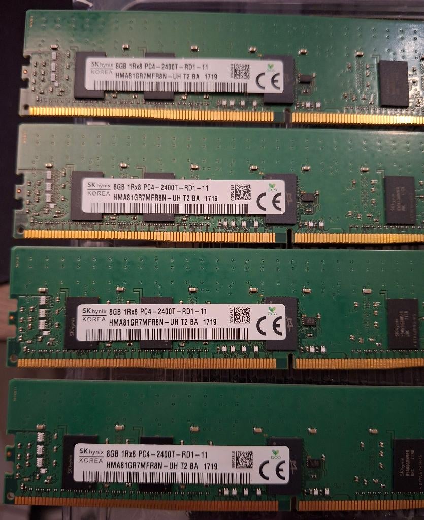 32GB (4 x 8GB) DDR4 ECC Registered geheugen, Gebruikt, Server, DDR4, 8 GB